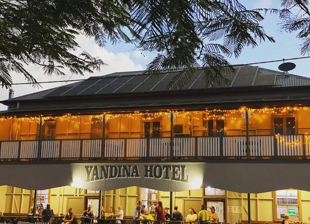 Yandina Hotel Exteriér fotografie
